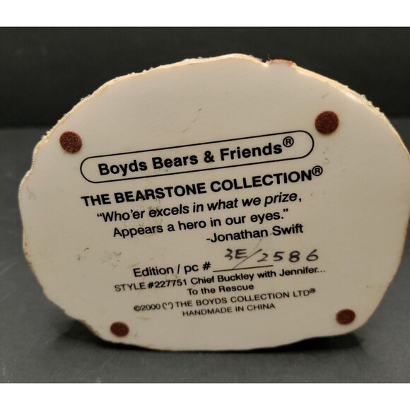 Boyds Bears Figurine Cheif Buckley with Jennifer "To The Rescue #227751 Fireman - Picture 5 of 5